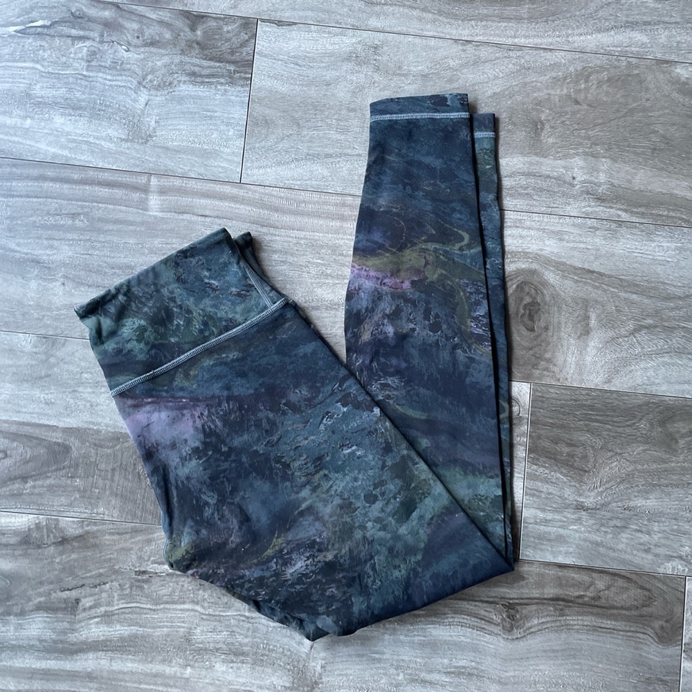 Lululemon Tie Dye Leggings Size 6